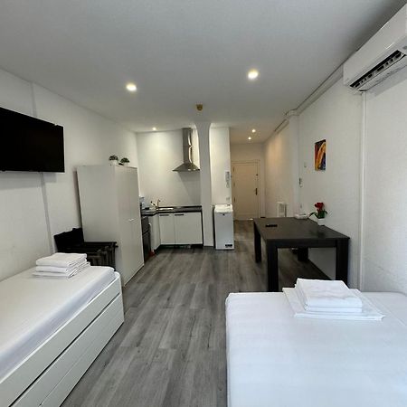 Estudio En Callao, 4 Personas Madrid Exterior photo