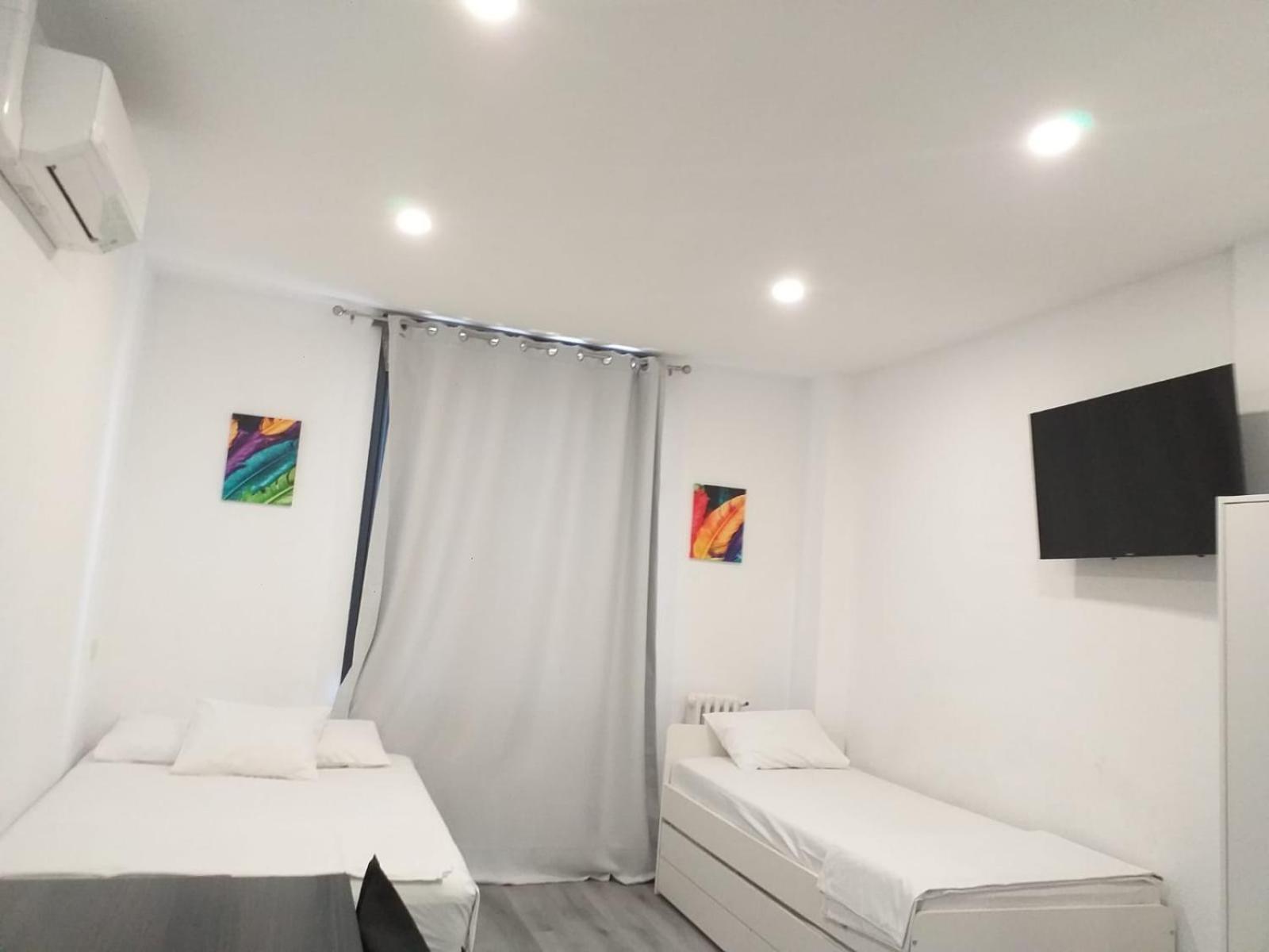 Estudio En Callao, 4 Personas Madrid Exterior photo