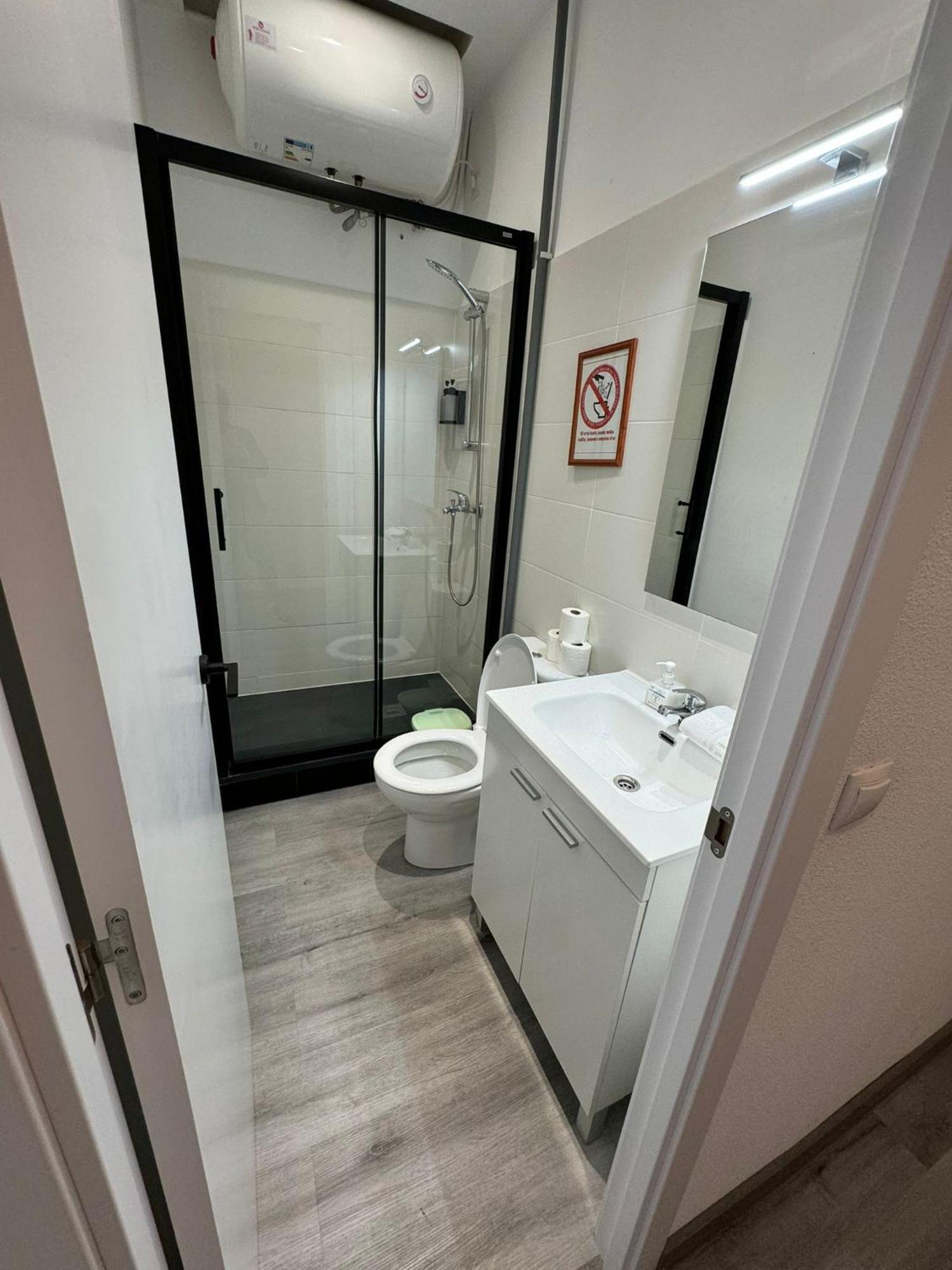 Estudio En Callao, 4 Personas Madrid Exterior photo