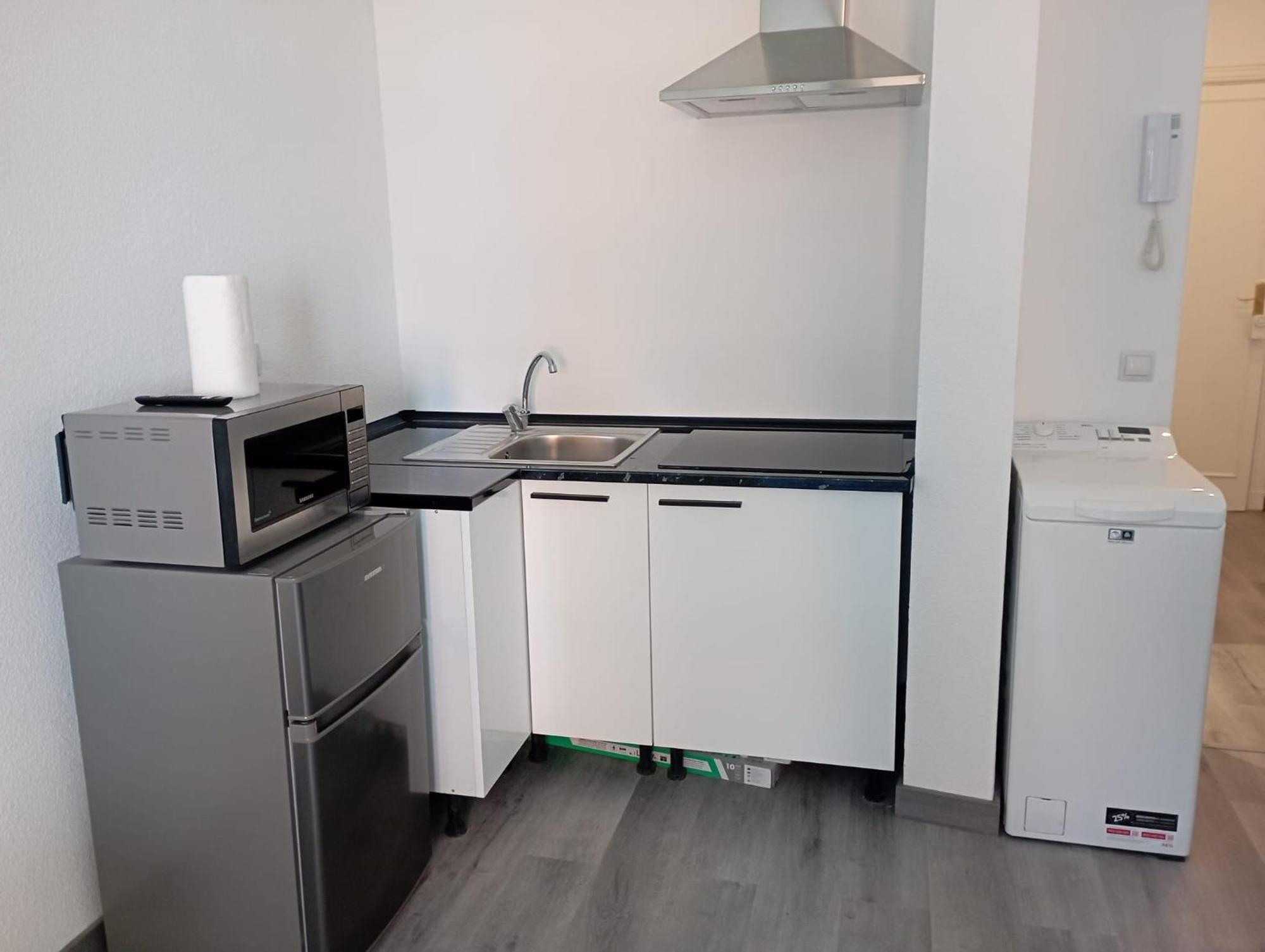 Estudio En Callao, 4 Personas Madrid Exterior photo