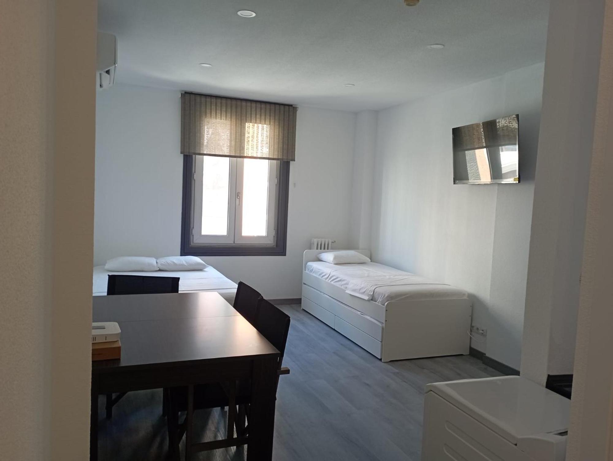 Estudio En Callao, 4 Personas Madrid Exterior photo
